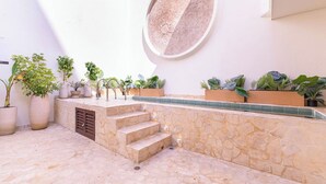 Unclassified image, 4 of 33, button - Private Jacuzzi loft w/ AC & kitchenette Laureles (Medellín)