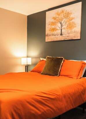 Unclassified image, 3 of 13, button