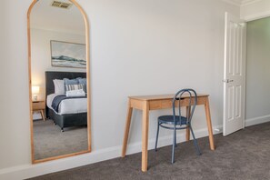2 bedrooms, desk, iron/ironing board, travel cot