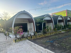 Exterior - Hotel Villa Beach Transit 2 (Labuan Jambu)