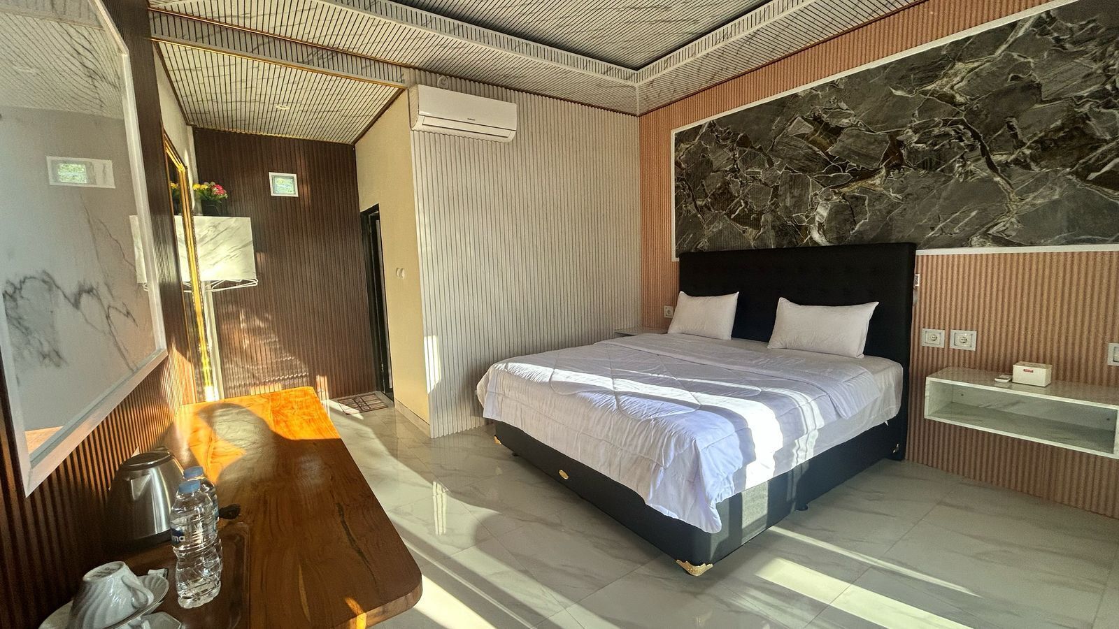 Deluxe Double Room, Beach View