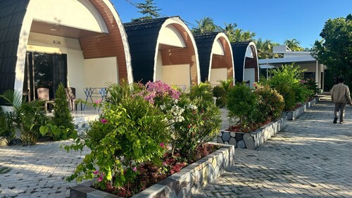 Hotel Villa Beach Transit 2