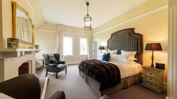 Egyptian cotton sheets, premium bedding, pillowtop beds, in-room safe