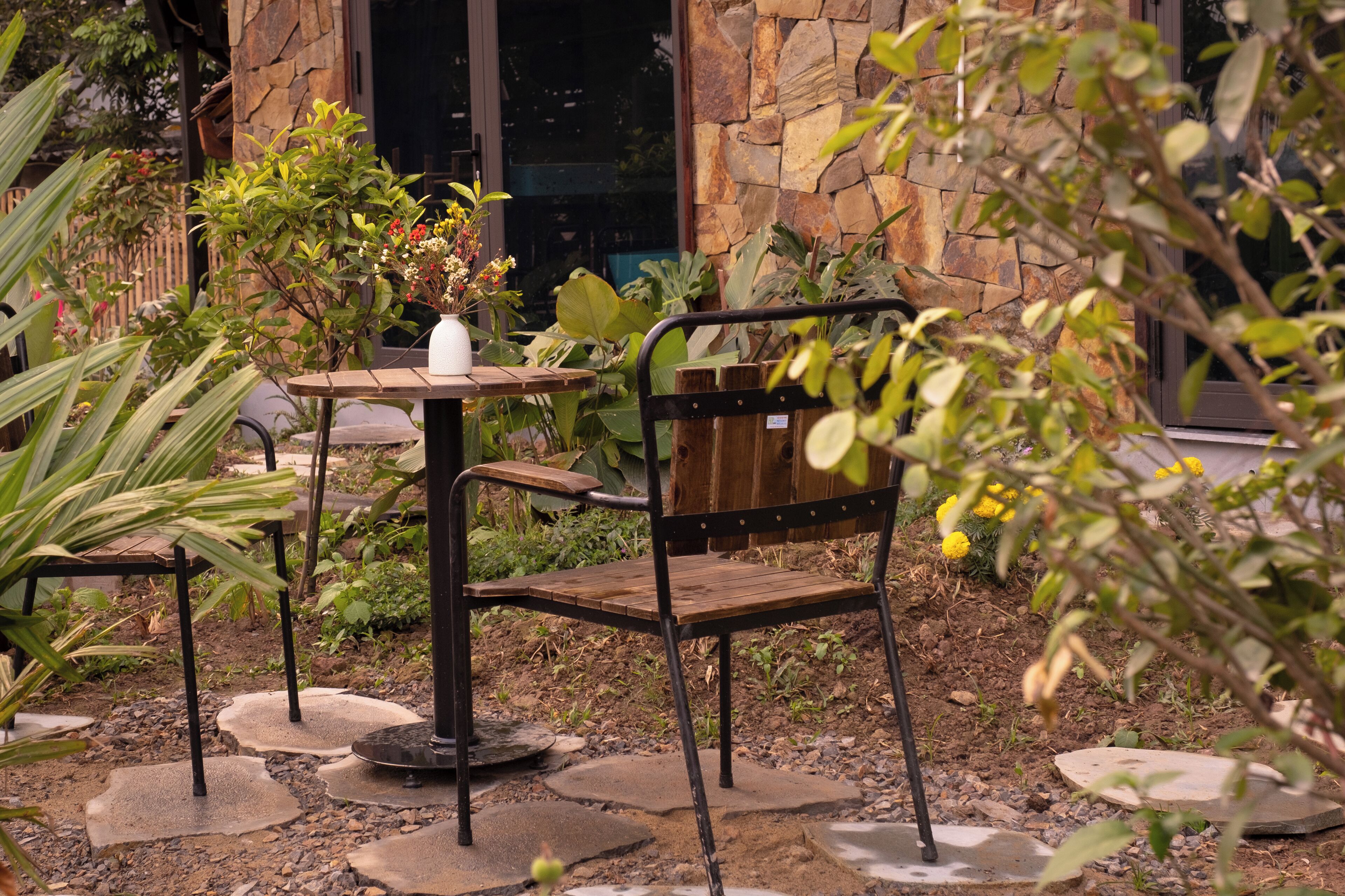 Deluxe Double Room with Bathtub and Terrace | Outdoor dining