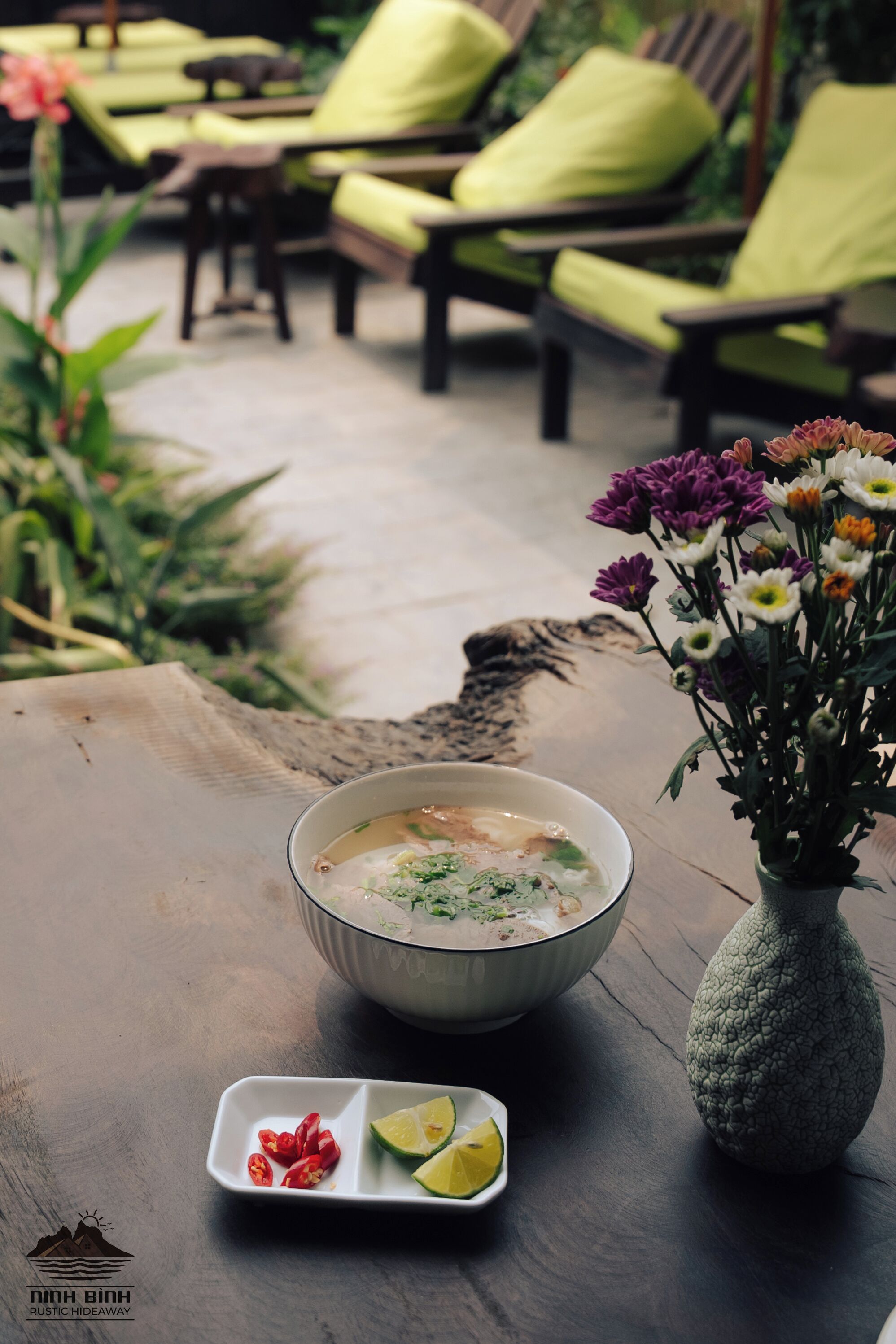 Free daily local cuisine breakfast