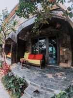 Deluxe Double or Twin Room with Bathtub and Terrace | Terrace/patio