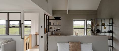 5 Schlafzimmer, Schreibtisch, Bügeleisen/Bügelbrett, Internetzugang