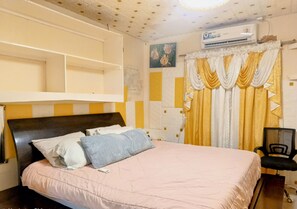 1 bedroom, free WiFi, bed sheets
