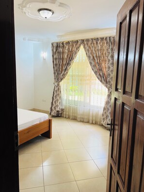 Imagen sin descripción, 5 de 12, botón