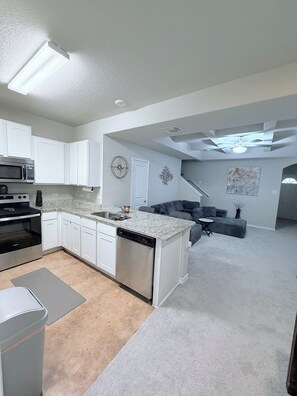 Billede uden beskrivelse, 3 af 33, knap