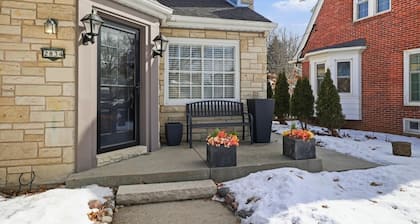 Welcome to Brew City Bliss, your perfect Milwaukee getaway near Wauwatosa, WI