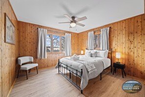 4 dormitorios, tabla de planchar con plancha, wifi gratis y ropa de cama