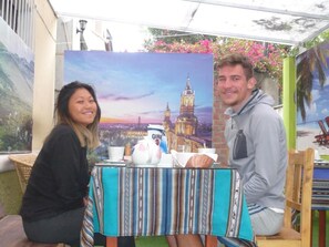 屋外ダイニングエリア