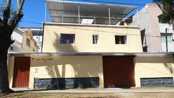 Façade de l’hébergement