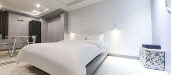 Cheongju Hotel Persona