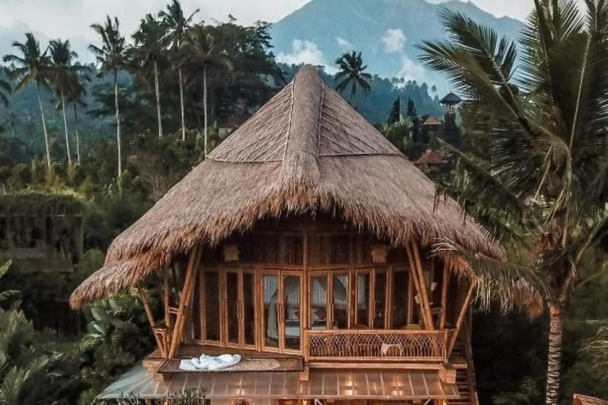 Biệt thự, 2 phòng ngủ, ban công, quang cảnh vườn | Khu phòng khách