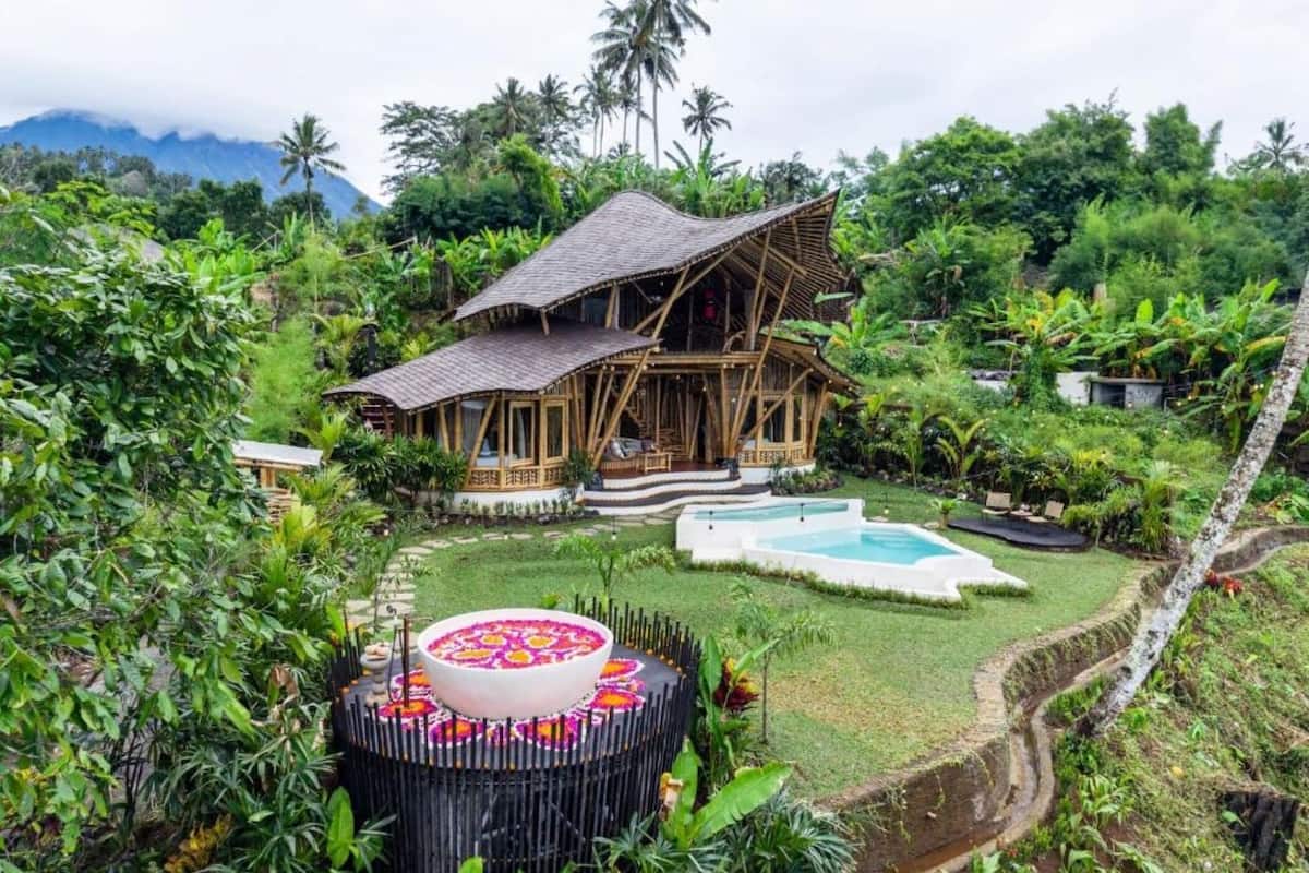 Family Double Room, 2 Bedrooms, Balcony, Garden View | Living area