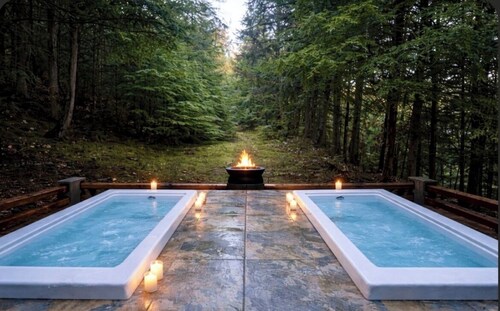 Off-grid Lakeview Dome With hot Forest Baths & Seasonal wood-fired Sauna