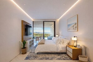 3 bedrooms, iron/ironing board, free WiFi, bed sheets - New Luxury Oceanview Golf Resort, Pool and Hot-tub (San José del Cabo)