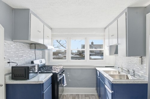 Unique Hidden neighborhood Jewel