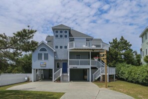 Exterior - DUNE OUR THING - 5 BR Oceanside Home w/Private Pool - Walk to Duck Village (Duck)