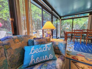 TV, fireplace - Sea Spray - Classic Flat Top Beach Cottage - Just 60 Yards to Beach Access (Southern Shores)