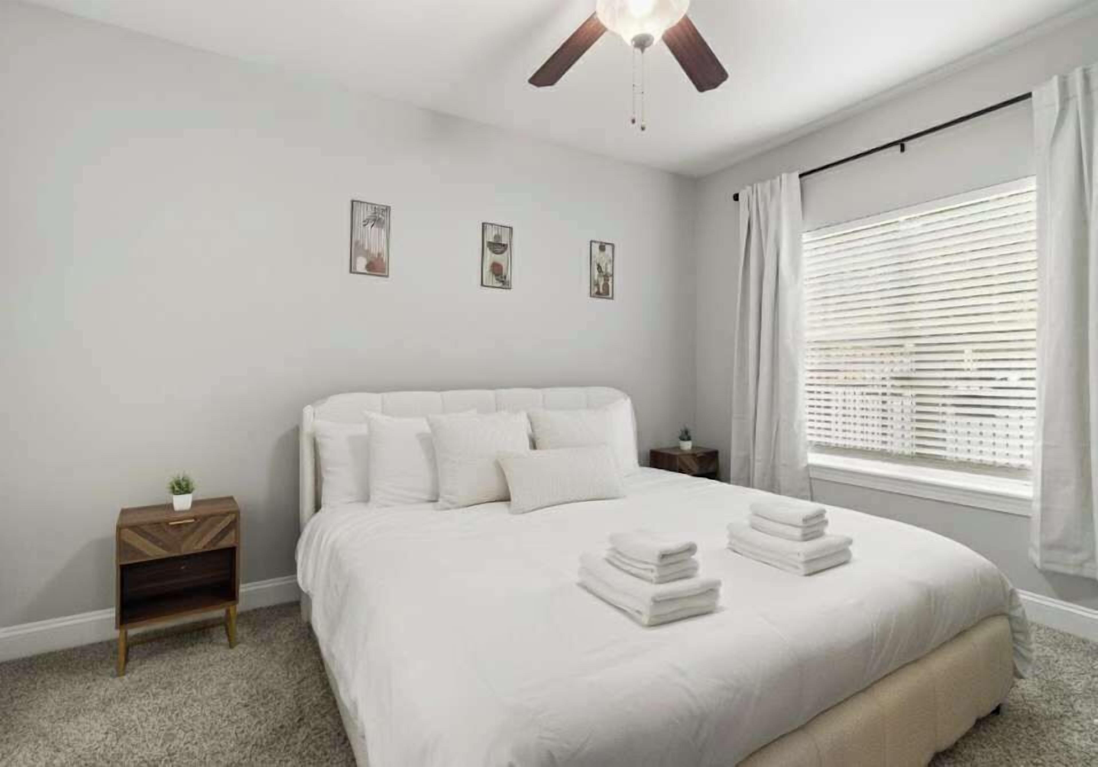 1 bedroom, WiFi, bed sheets