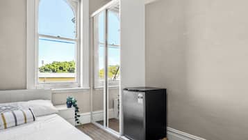 Estúdio básico, vista para a cidade | Wi-Fi de cortesia