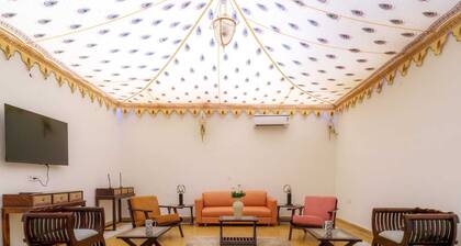 Aureva Raj Bagh Retreat