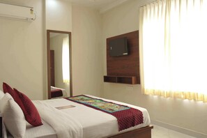 Desk, laptop workspace, iron/ironing board, free WiFi - Aureva Kamla Heritage (Amer)