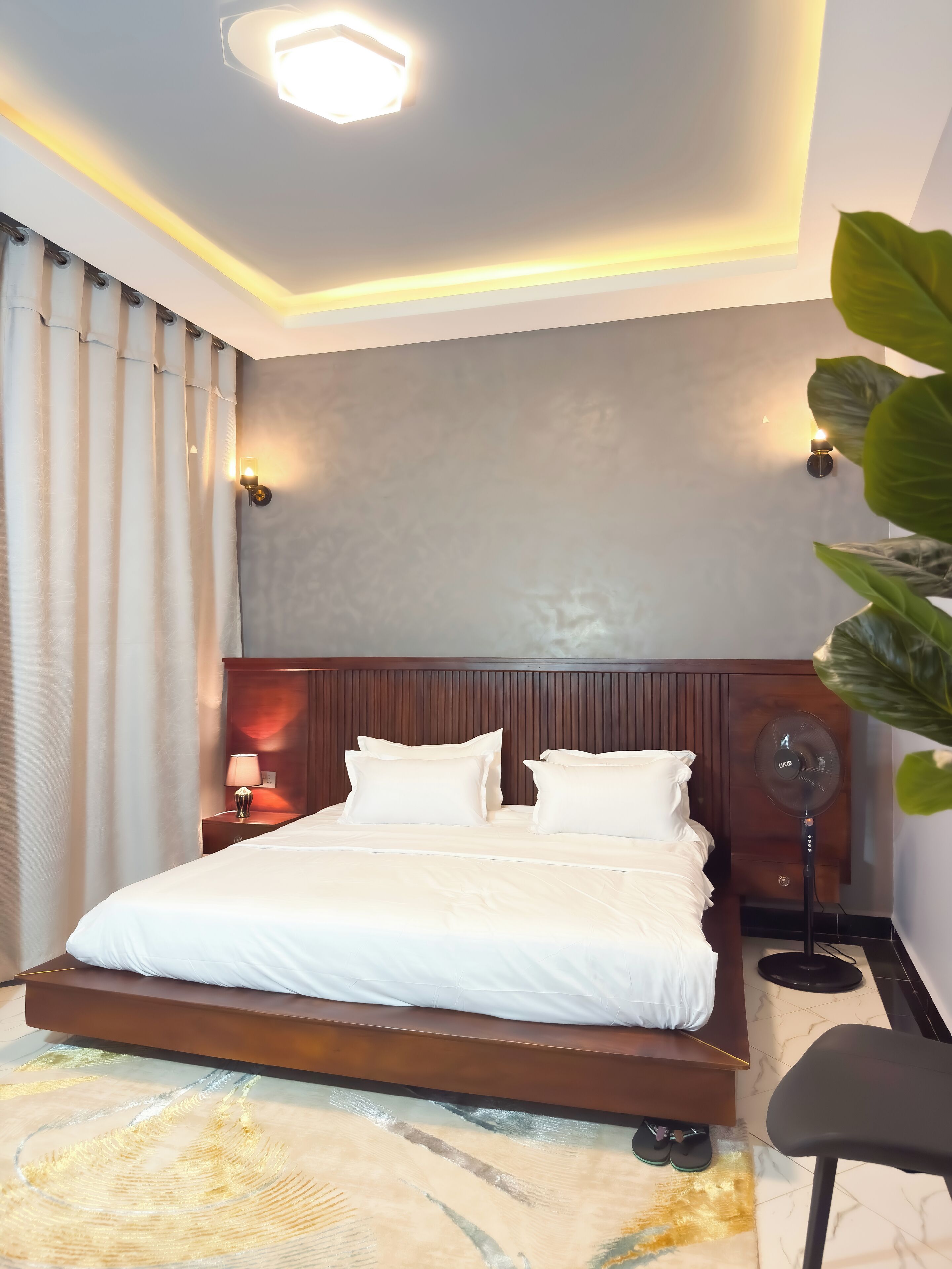 1 bedroom, iron/ironing board, internet, bed sheets
