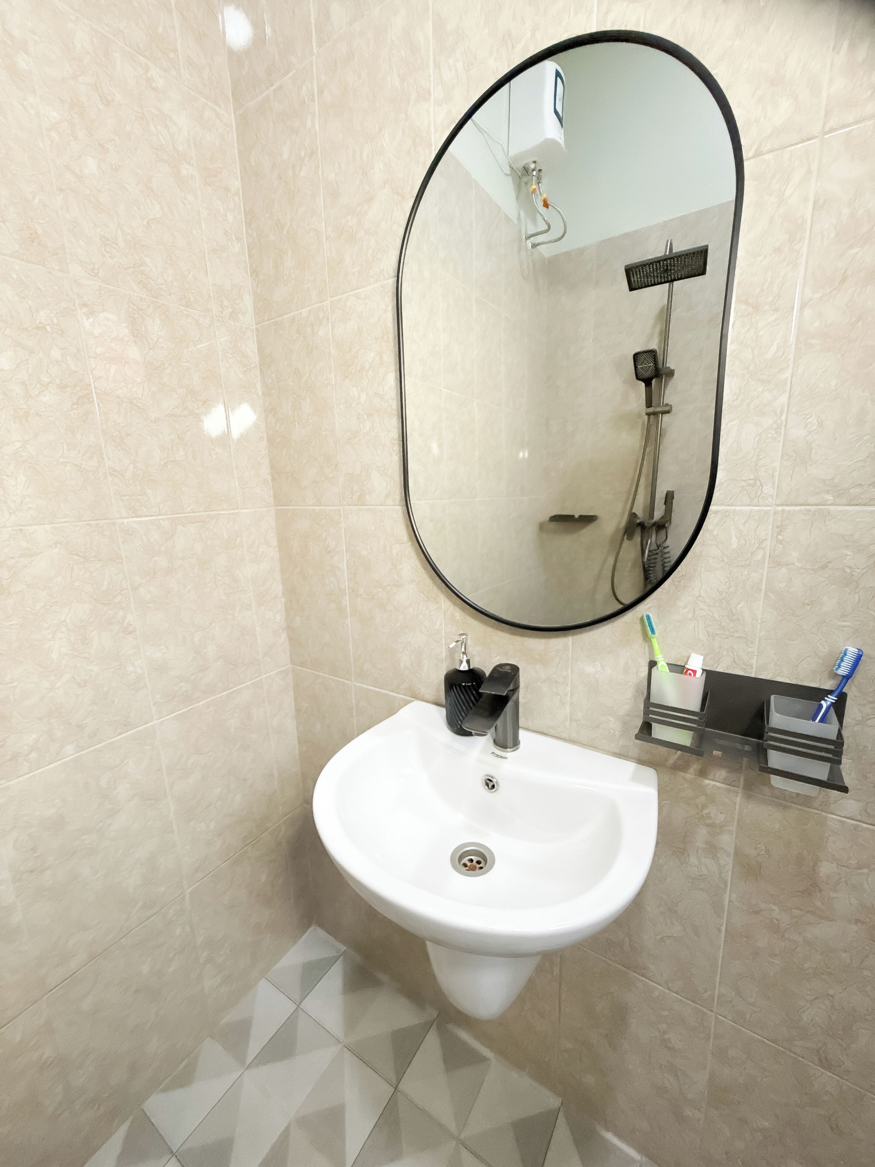 Bidet, towels, soap, toilet paper