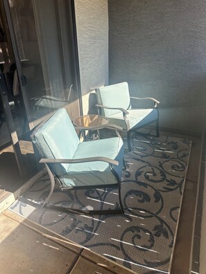 Terrace/patio - Private Comfy Home near ASU & PHX Airport (Tempe)