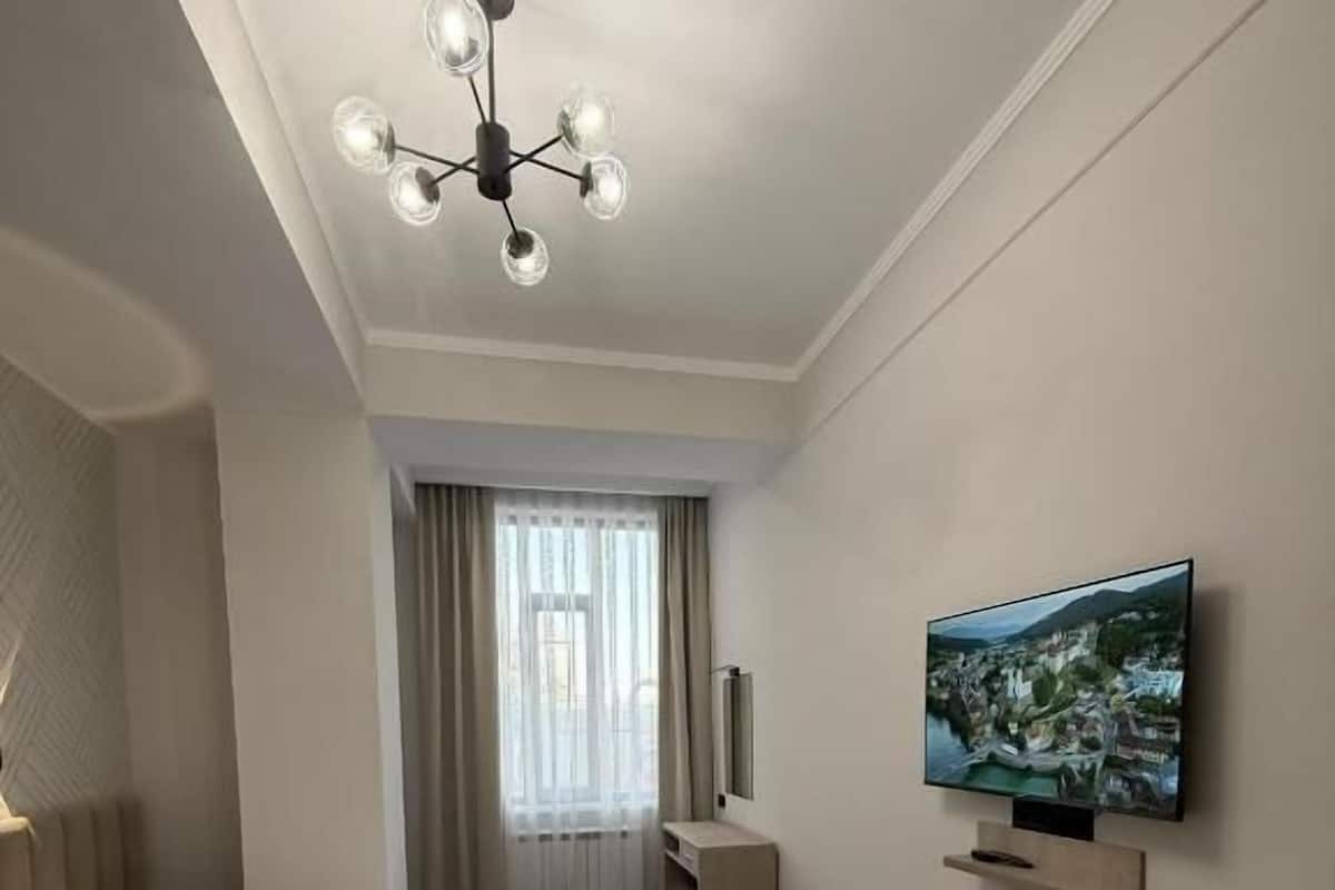 Standard tvåbäddsrum - utsikt mot staden