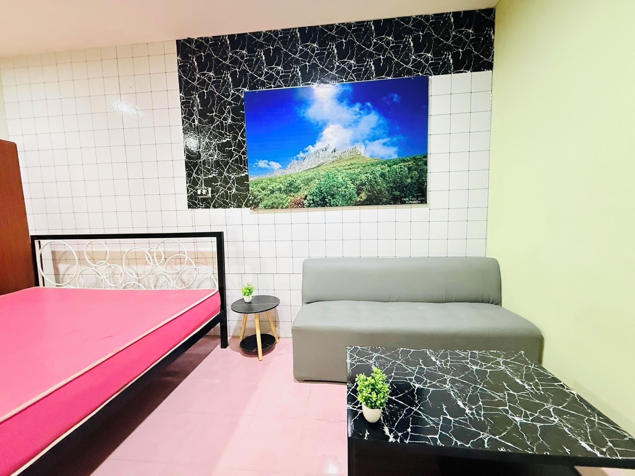 Habitació bàsica, 1 llit de matrimoni gran, aire condicionat | Wifi gratuïta 