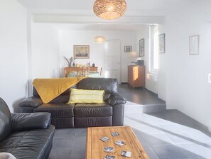 TV, DVD player - Mahionias's cottage by Interhome (Longues-sur-Mer)