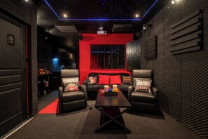 Uklassifisert bilde, 3 av 24, knapp