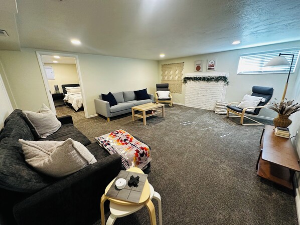 Unclassified image, 1 of 23, button