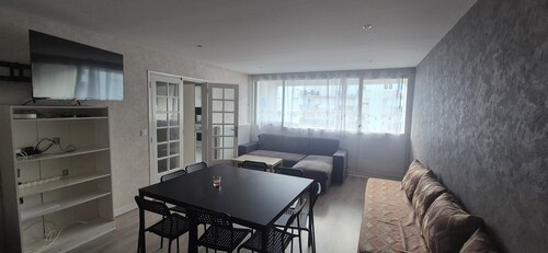Premium appartement 7 single beds for groups