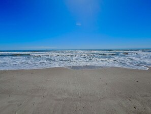 Beach nearby - Windjammer Oceanfront | Direct Ocean View (Cape Canaveral)