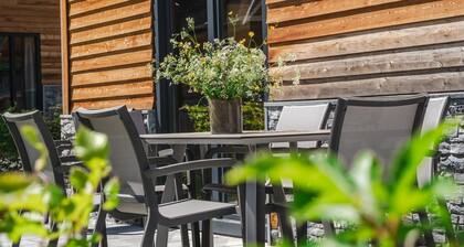 Charmantes Chalet mit Sauna an einem Alpensee