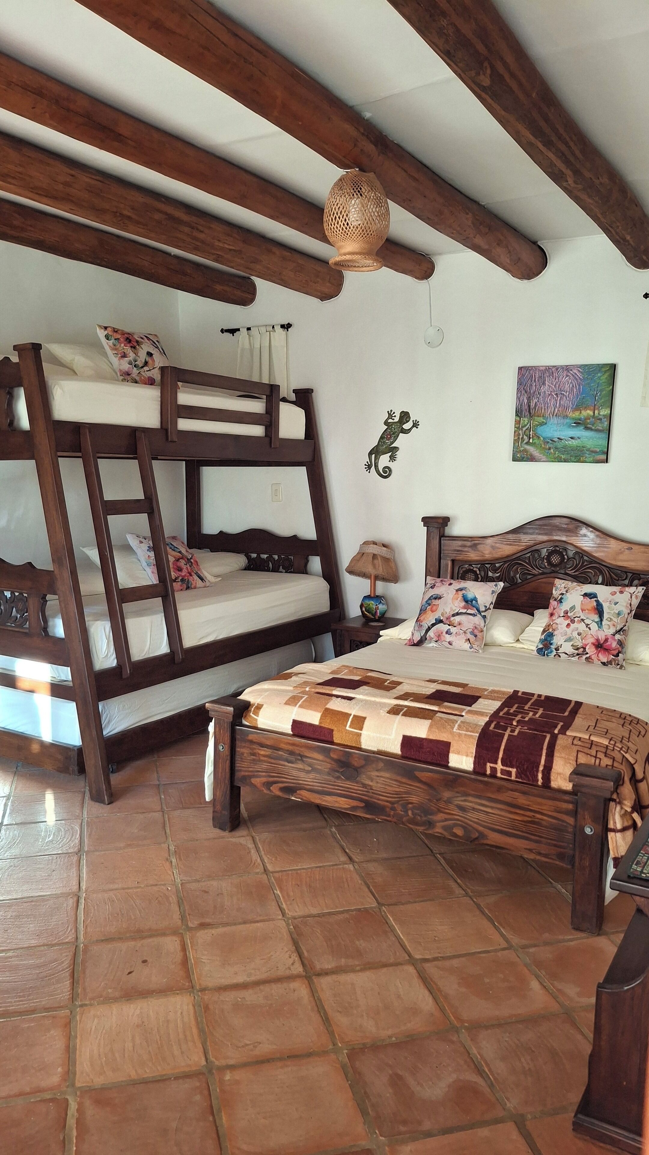 2 habitaciones y caja de seguridad en la habitación 