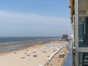 Beach nearby - Luxurious apartment with stunning sea view (Middelkerke)