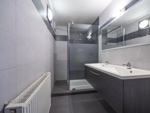 Shower - Apartment with terrace on the seafront promenade (Middelkerke)