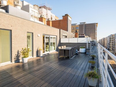 Exclusive penthouse with 2 sunny terraces