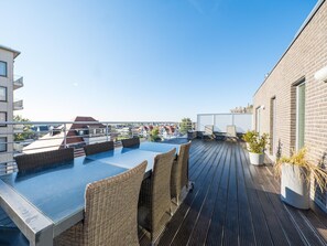 Outdoor dining - Exclusive penthouse with 2 sunny terraces (Middelkerke)