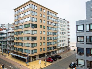 Exterior - Apartment on the 6th floor with sea view (Middelkerke)