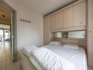 2 bedrooms, iron/ironing board, Internet - Apartment with 2 bedrooms and sea view (Middelkerke)