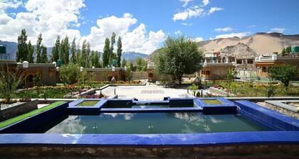 The Grand Orchard Resort