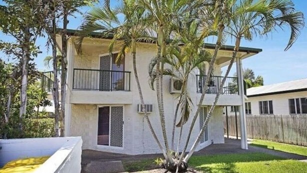 Exterior - 1 Bed Apartment on Henry (West End)